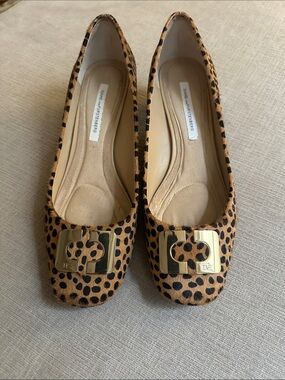 Diane Von Furstenberg Leopard Print Ballet Flats with Gold Hardware